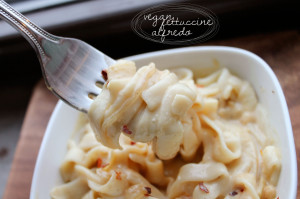 Vegan_Fettuccini_Alfredo_At_Home_Moms